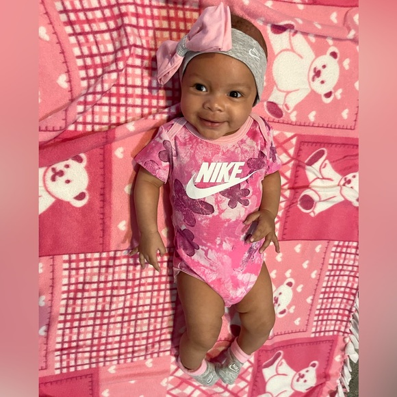 Meet your Posher, Christina - Picture 12 of 14